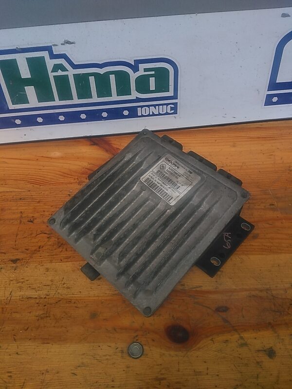 Calculator motor RENAULT Clio III 1.5 DCI 2005-2012