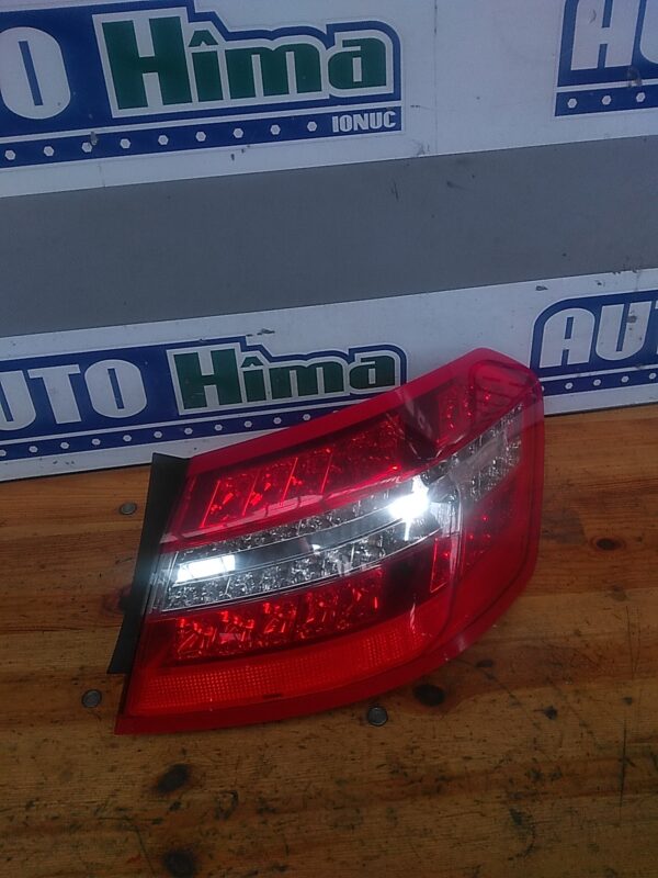 Stop dreapta cu LED MERCEDES E-Class W212 2009-2016