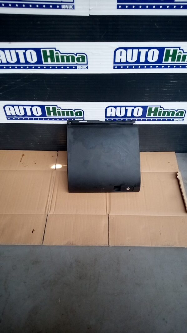Torpedou bord  volan pe stanga VOLKSWAGEN Golf 5 Plus 2004-2014
