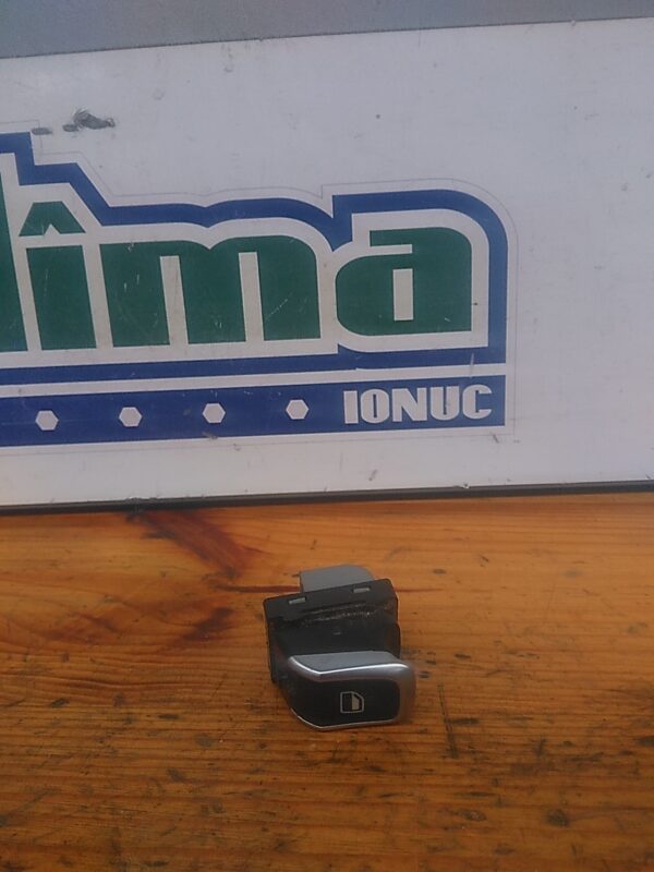 Buton geam dreapta spate AUDI A8 4H 2009-2017