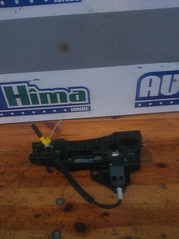 Maner usa stanga fata AUDI A5 8T 2007-2016