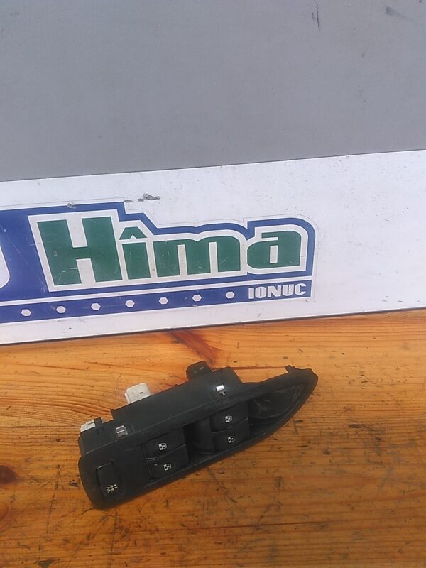 Panou butoane stanga fata RENAULT Laguna 2 2001-2007