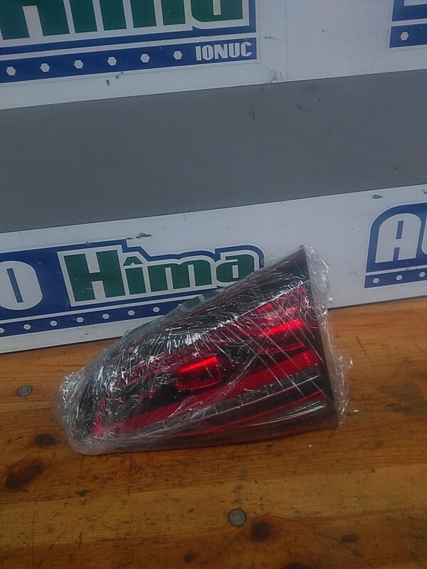 Stop dreapta haion cu LED VOLKSWAGEN GOLF VII 2012-2020