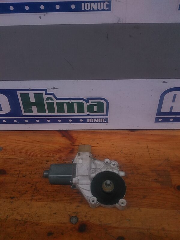 Motoras macara stanga fata BMW Seria III E90 2004-2013