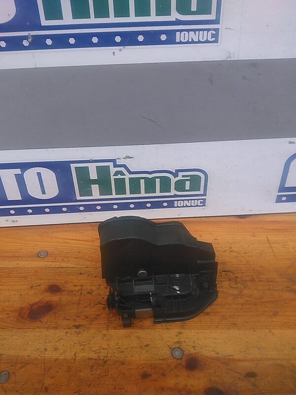 Broasca usa stanga spate BMW Seria VII  E65 2001-2008