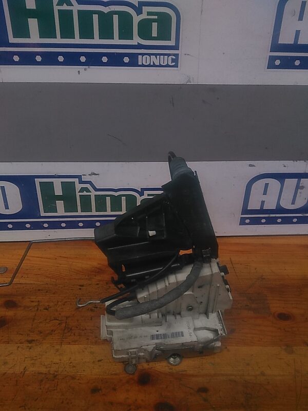 Broasca usa dreapta fata MERCEDES ML W164 2005-2012
