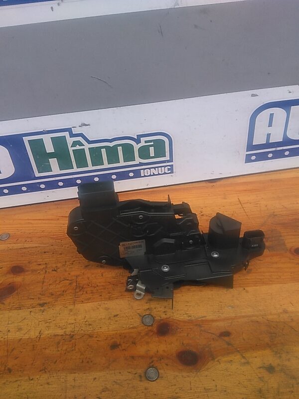 Broasca usa stanga spate FORD Kuga I C934  2008-2012