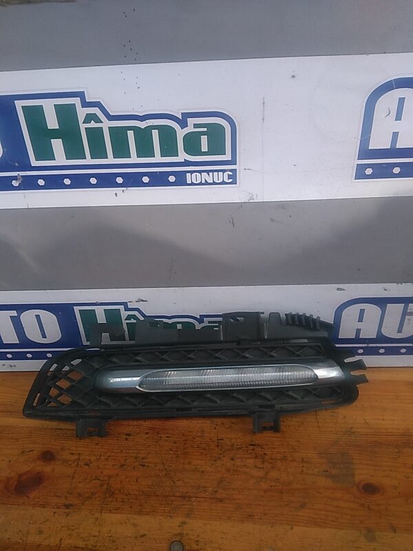 Proiector daylight stanga MERCEDES E-Class W212 2009-2016
