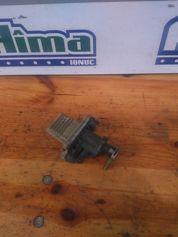 Incalzitor combustibil 2.2 CDI MERCEDES E-Class W210 1995-2002