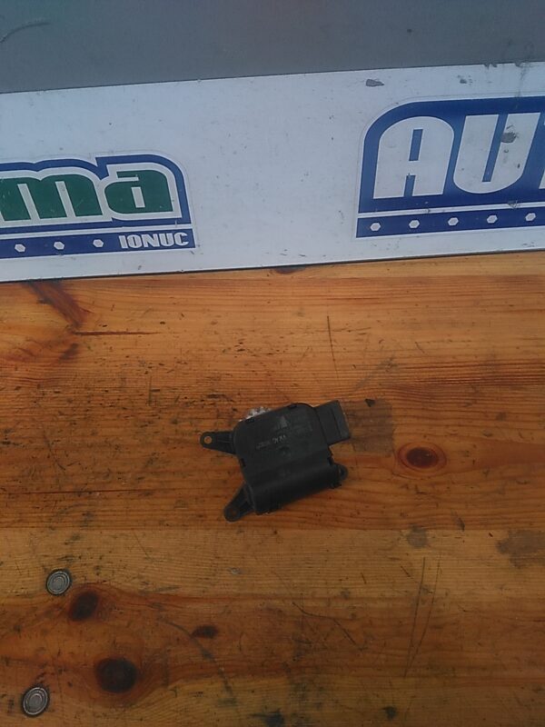 Motoras aeroterma bord VOLKSWAGEN Golf V 1K 2003-2010