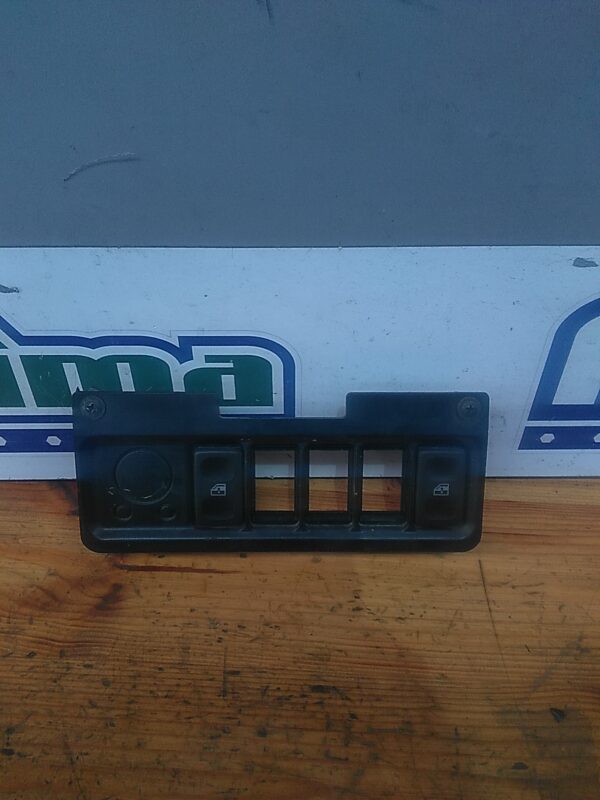 Butoane geamuri fata SEAT Cordoba 6K 1993-2002