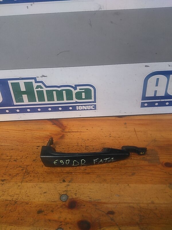 Maner usa dreapta fata BMW Seria III E90 2004-2013