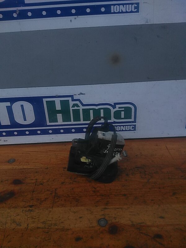 Broasca usa stanga fata RENAULT Clio II 1998-2004