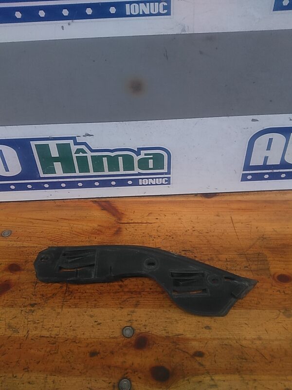 Suport bara spate stanga VOLKSWAGEN Touareg 7L 2002-2010