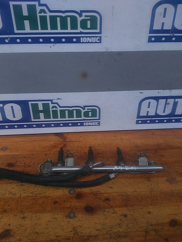 Rampa injectoare cu injectoare AUDI A4 B6 2.0 B 2000-2005