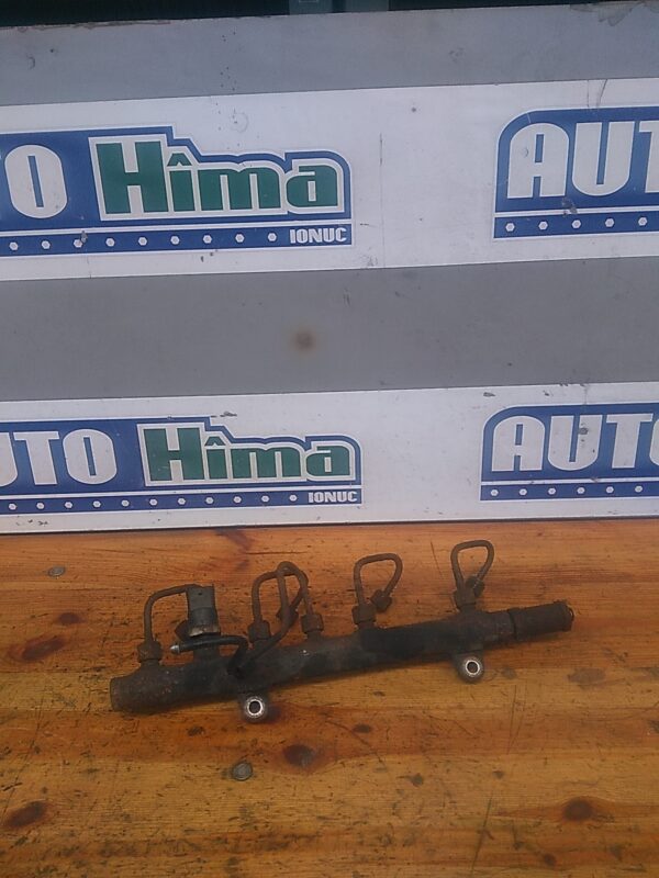 Rampa injectoare RENAULT Megane II 1.9 DCI 2002-2009