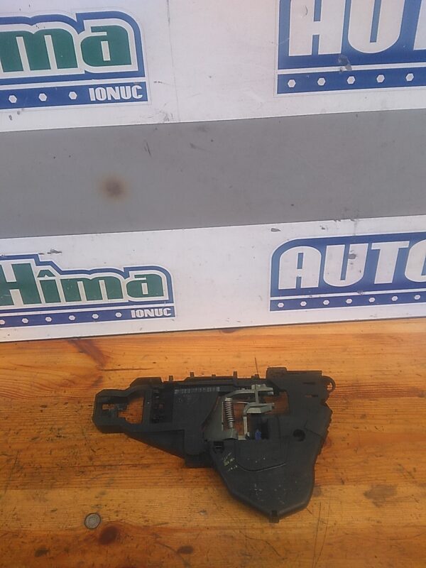 Maner usa dreapta fata MERCEDES ML W164 2005-2012