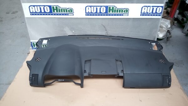 Plansa bord neagra cu airbag pasager volan pe stanga TOYOTA Corolla E15  2006-2014