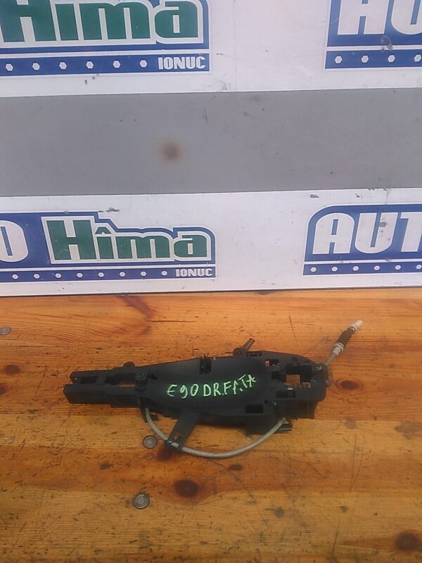 Maner usa dreapta fata BMW Seria III E90 2004-2013