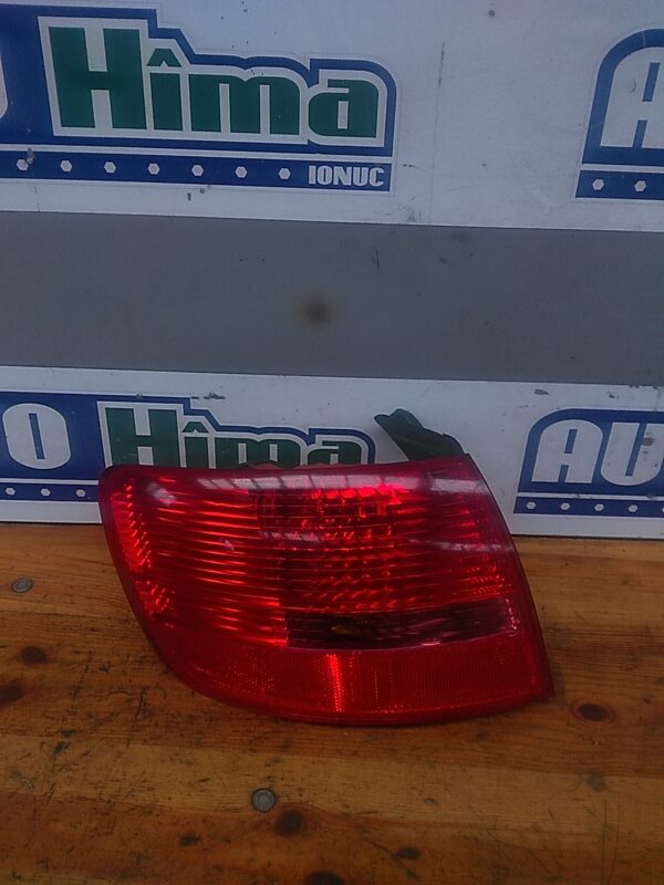 Stop stanga aripa AUDI A6 4F C6 2004-2011