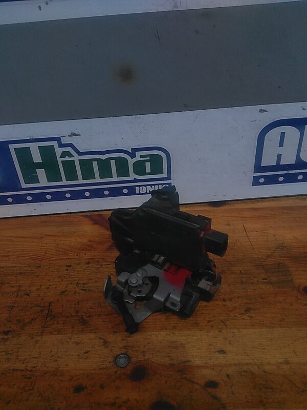 Broasca usa dreapta spate AUDI A4 B6 2000-2005