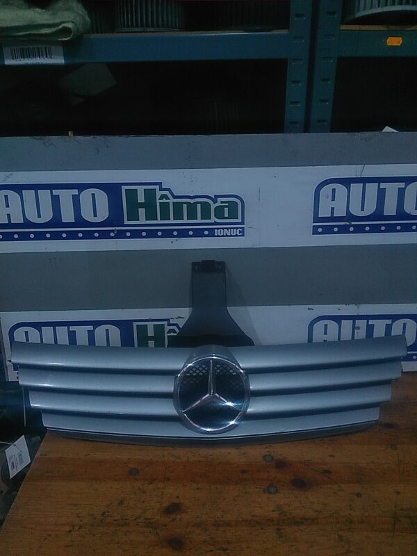 Grila radiator MERCEDES C-Class W203 2000-2007  Coupe