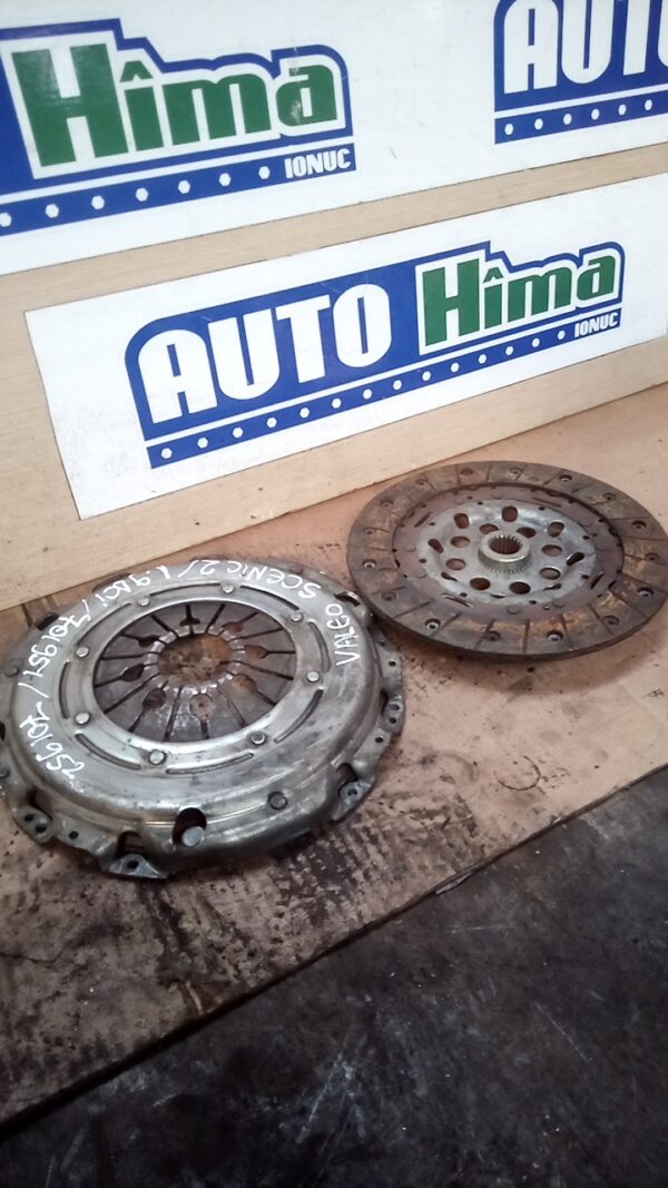 Placa ambreiaj si disc ambreiaj VALEO RENAULT Scenic II 2003-2009 1.9DCI