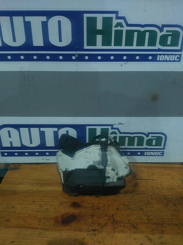 Broasca usa dreapta spate VOLKSWAGEN Golf VII 2012-2020