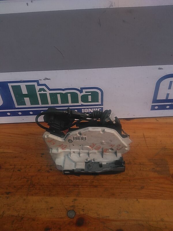 Broasca usa dreapta spate VOLKSWAGEN Polo 6R 2010-2015