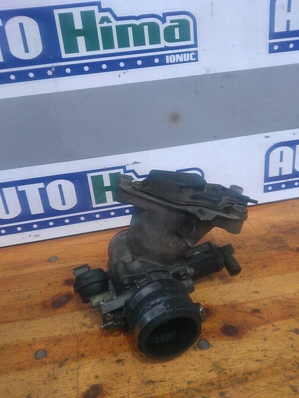 Clapeta acceleratie cu rezervor vacuum RENAULT Laguna II 2001-2007 2.2 DCI
