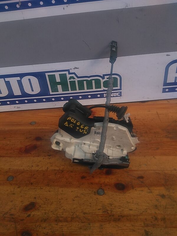Broasca usa dreapta fata VOLKSWAGEN Polo 6R 2010-2015