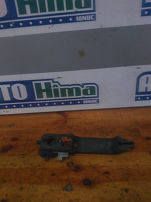 Maner usa stanga fata FORD Focus 1 1998-2004
