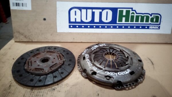 Placa presiune si disc ambreiaj LUK VOLKSWAGEN LT 2D 1996-2006 2.5TDI