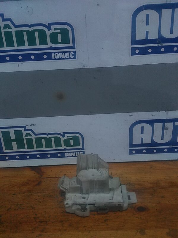 Broasca usa stanga fata FORD Mondeo MK2 1996-2000