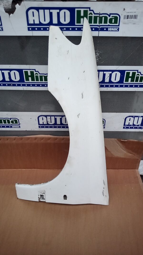 Aripa fata stânga Alba PEUGEOT 406 1995-2003