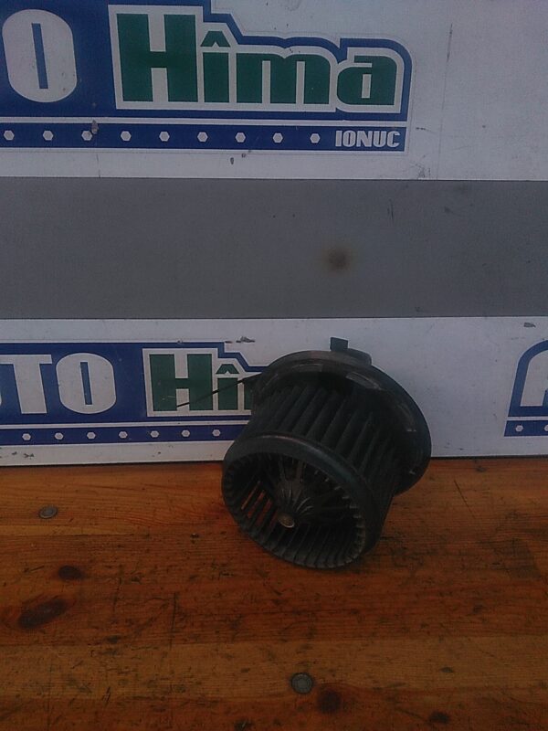 Ventilator habitaclu VOLKSWAGEN T5 (2003-2010)