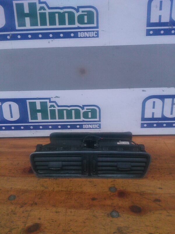 Grila aer bord centrala VOLKSWAGEN PASSAT B7 SEDAN 2011-2016