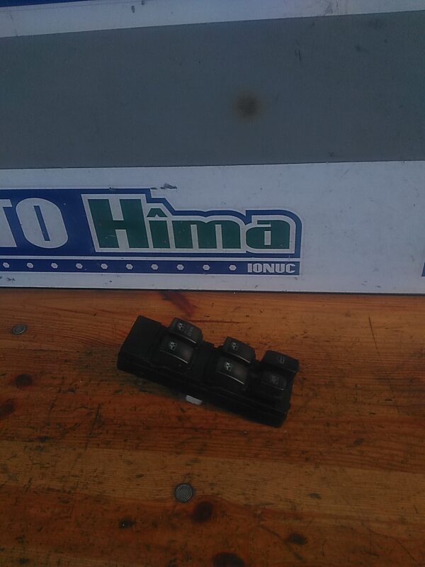 Butoane geamuri dreapta fata HYUNDAI Terracan 2001-2011