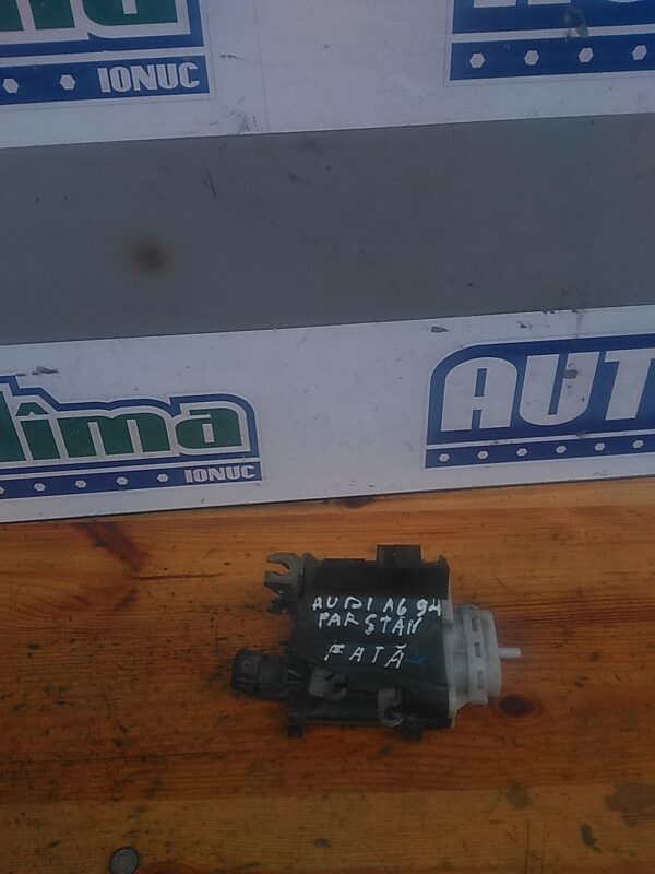 Broasca usa stanga fata AUDI A6 4A C4 1994-1997