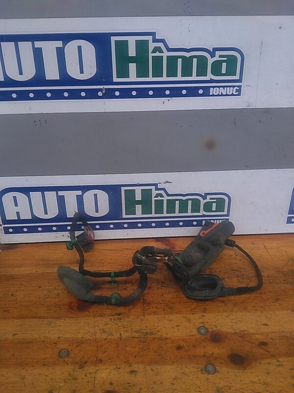 Instalatie usa dreapta fata VOLKSWAGEN Caddy III 2003-2010