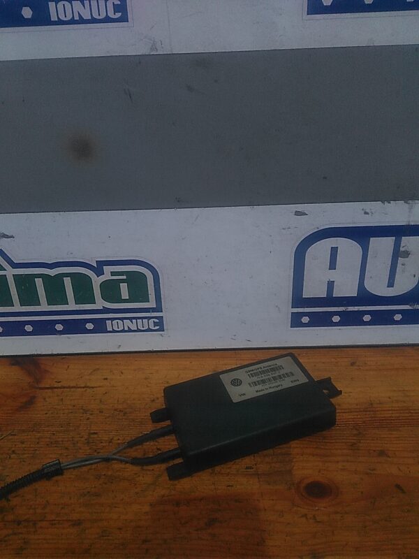 Modul antena navigatie VOLKSWAGEN Touareg 7L 2002-2010