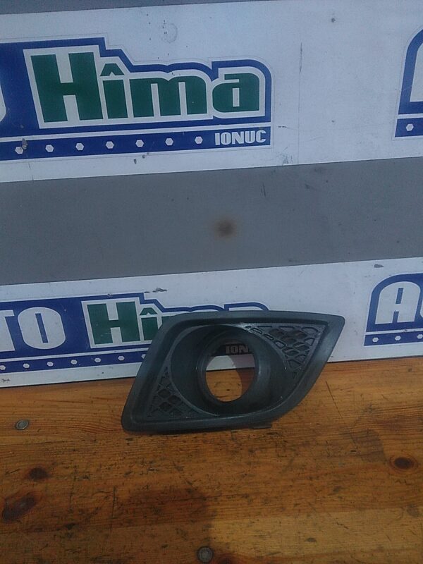 Grila proiector stanga FORD Fiesta MK5 2001-2008
