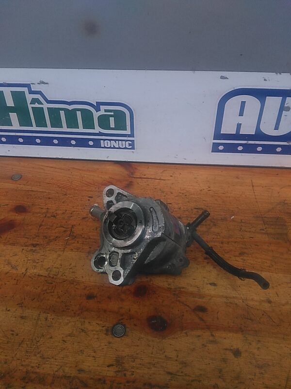 Pompa vacuum TOYOTA Rav4 (XA20) 2000-2006 2.0 D4D
