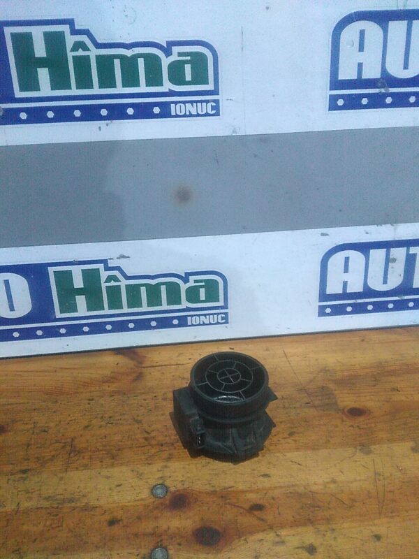 Debitmetru aer BMW Seria V E39 1995-2003 2.0 B