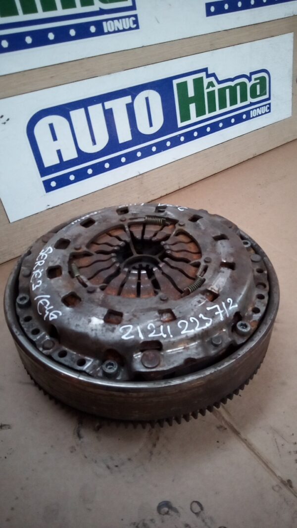 Kit ambreiaj LUK masa dubla BMW Seria III E46 1997-2006 2.0D