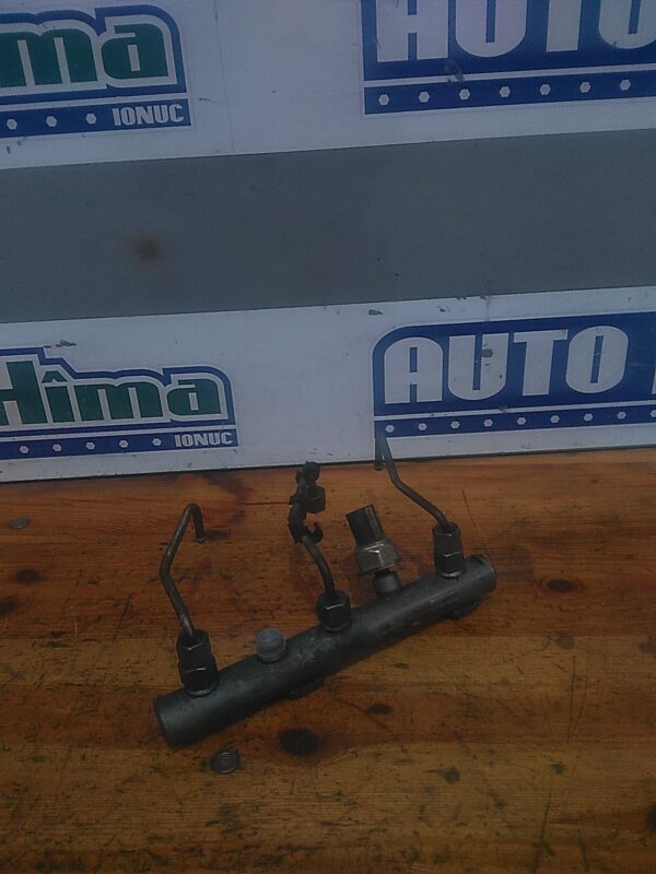 Rampa injectoare stanga AUDI A6 4F C6 2004-2011 3.0 TDI