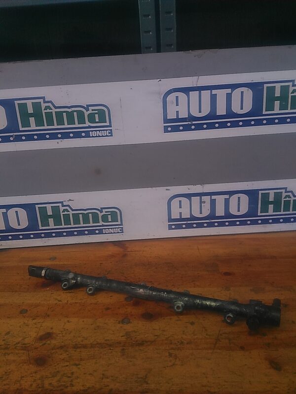Rampa injectoare MERCEDES ML W163 1998-2005 2.7 CDI