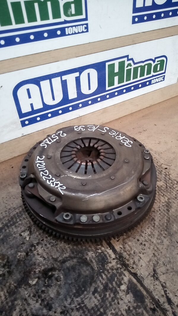 Kit ambreiaj LUK masa dubla BMW Seria V E39 1995-2003 2.5TDS