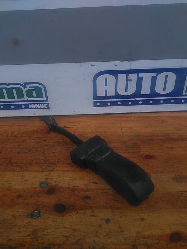 Opritor usa AUDI A4 B8 2008-2016
