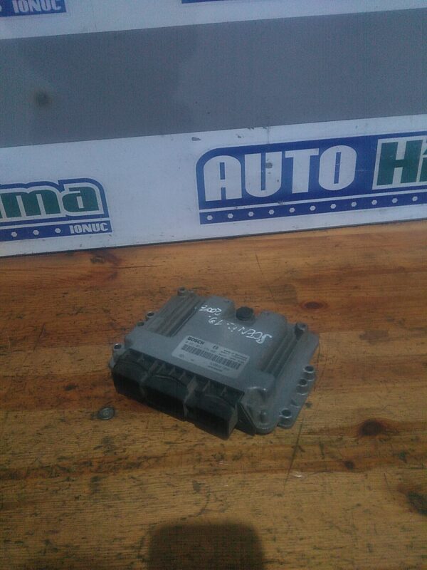 Calculator motor RENAULT Scenic II 2003-2009 1.9 DCI